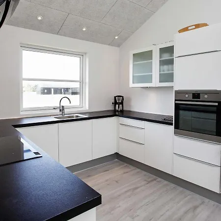 Holiday home 10 Person In L Kken *